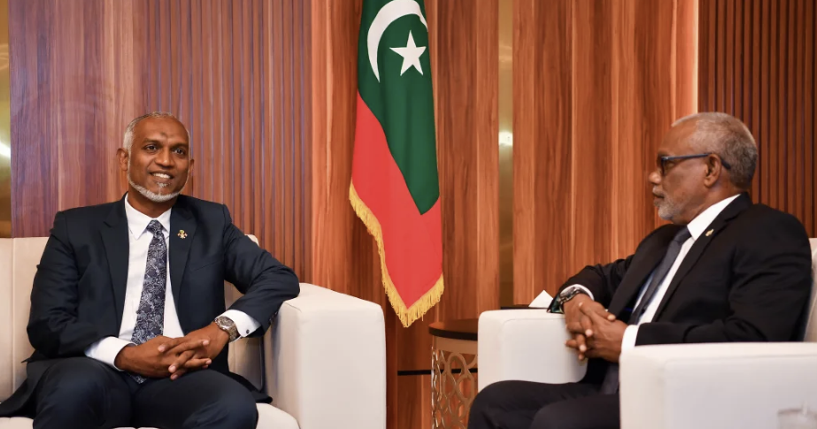 Adhi huvaa nukurey, mihaaru visnumaai basmagu huree hudhu muhuthaaru kamaa eku gaanoonu asaasee aa kulhem!