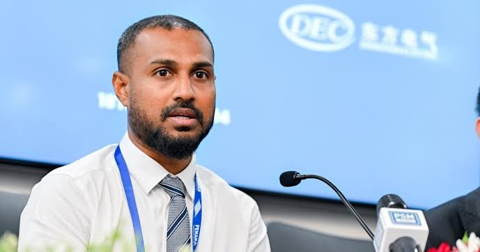 Fenaka Muaz effaharaa 14 million dheegen amilla fiber mas dhoanyeh bannanee