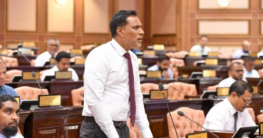 Kureege chairperson isthiufaa dhehvee pressure-eh ovegenneh noon, council inthikhaabun balivedhaanethee kamah vedhaane: Dr. Shamheed
