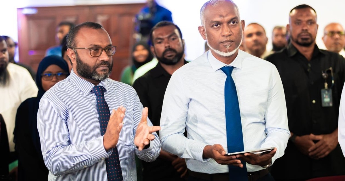 Hukuru khuthubaa gazafuge mahchah binaakurun: Sarukaaruge siyaasathuthakaai hageegee massalathakun samaalukan anburaalumuge thuhumathu